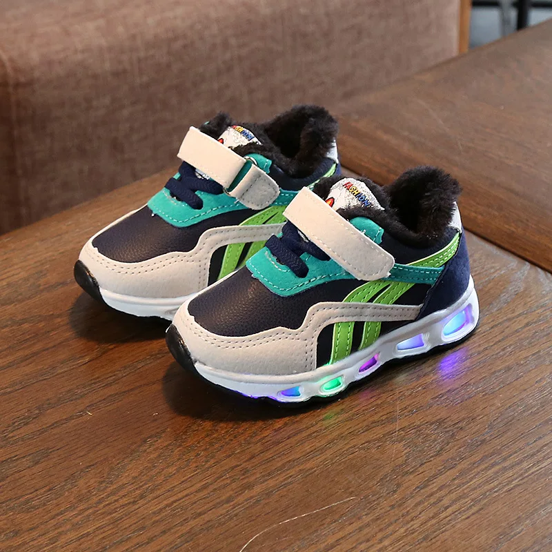 JUSTSL Kids Velvet Padded Shoes Child Light Sports Baby Toddler Boys Girls winter LED Fashion Sneakers | Детская одежда и обувь