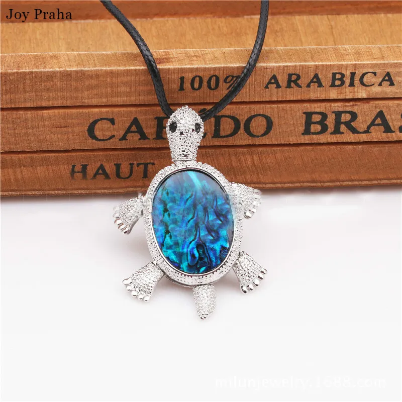 

Fashion tortoise necklace ornament / Animal abalone shell pendant