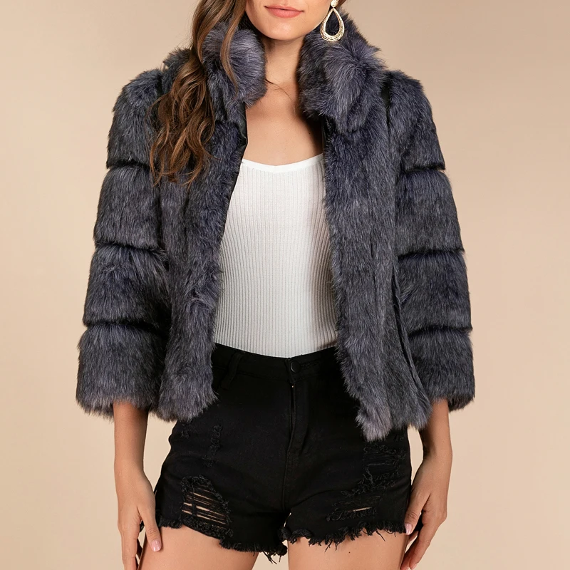 Пальто из искусственного меха с рукавом 3/4 и меховым воротником Утепленные