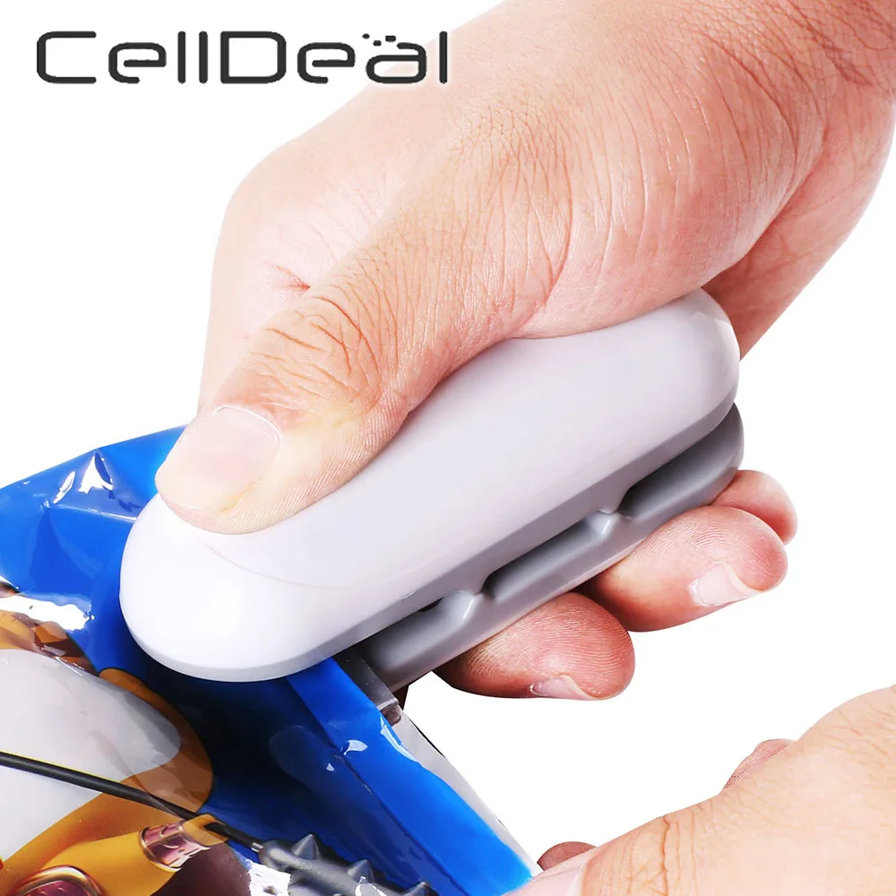 

Kitchen Mini Sealing Machine Vacuum Food Sealer 2 in 1 Heat Sealer Handheld Portable Bag Sealer Packaging Machine with hook