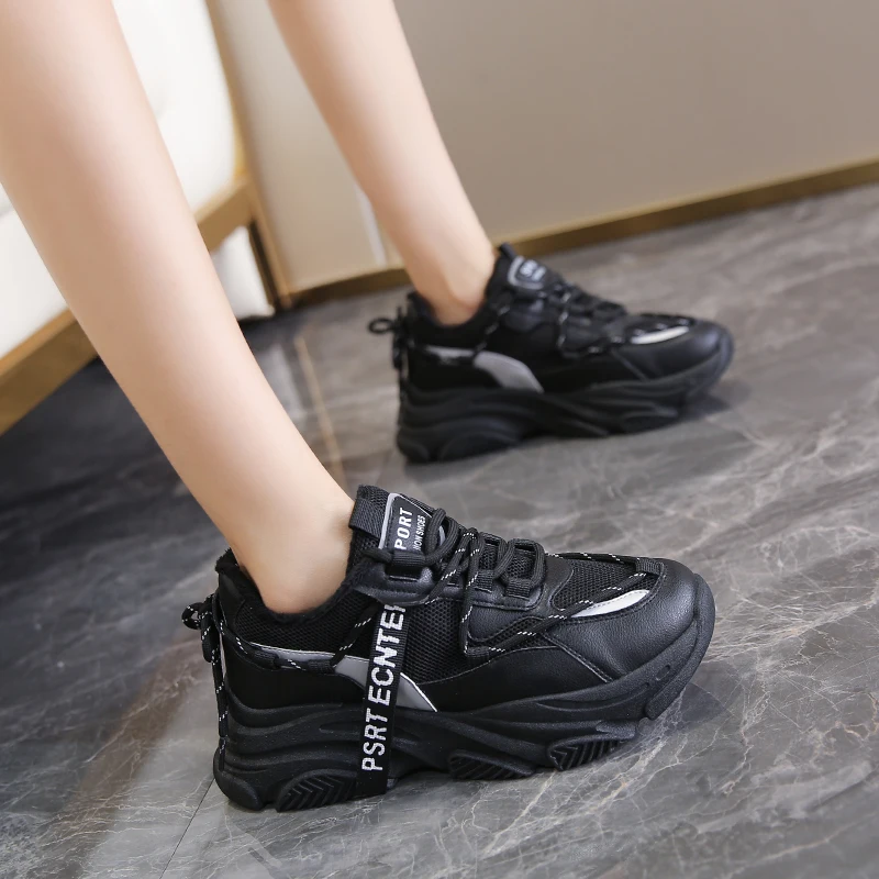

2021 winter new Korean version of old shoes plus velvet ladies all-match fashion casual sneakers