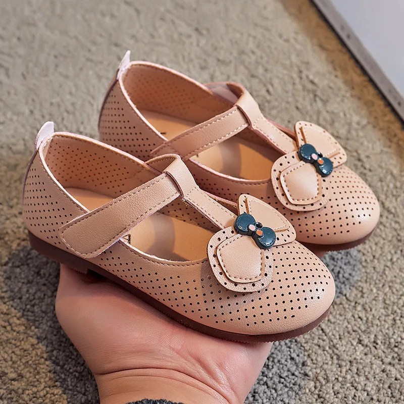 

Girls Leather Shoes Kids Baby Bow Hollow Outs Princess Sandals 2021 New Summer Children Flats Leather Dancing Party Shoe