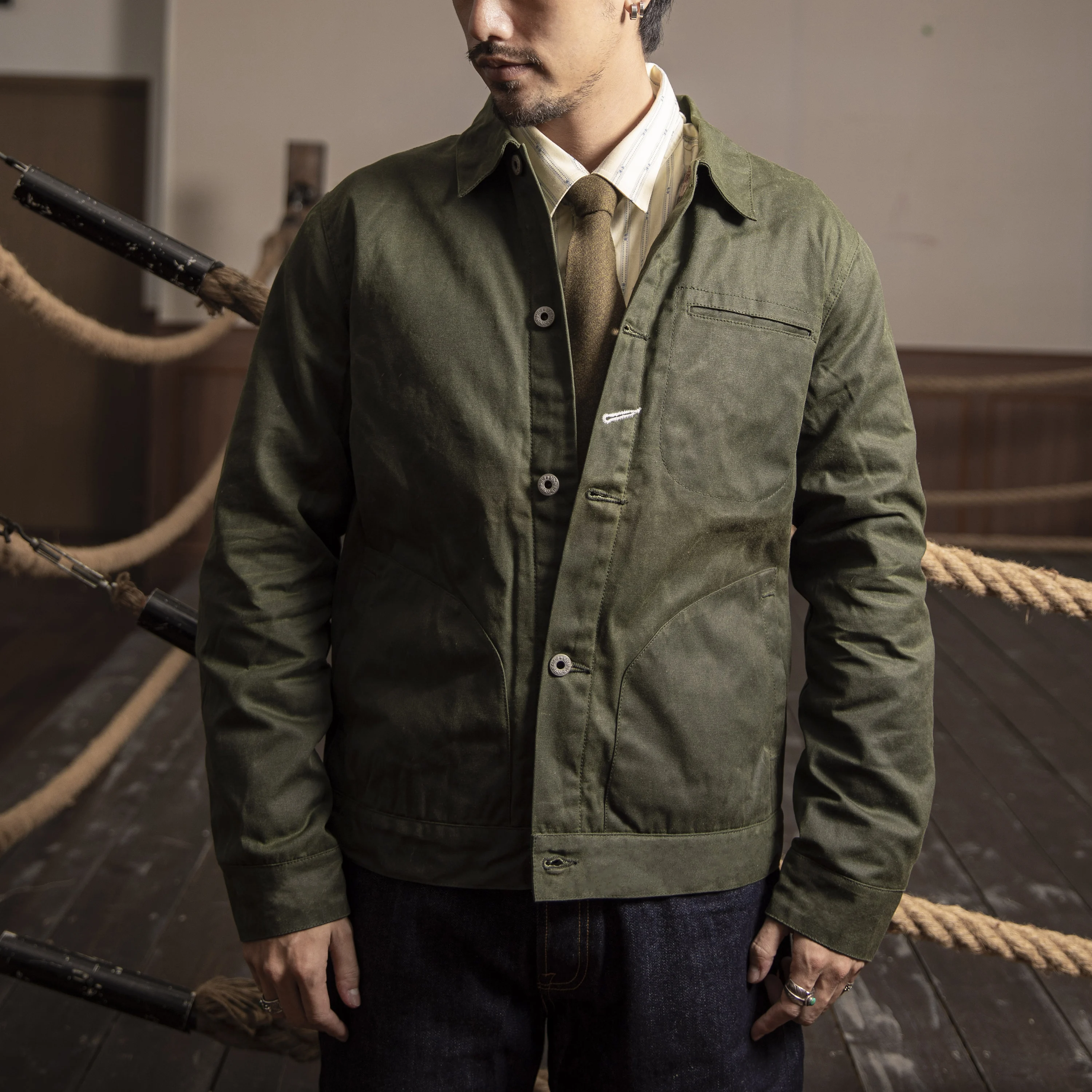 

RGT-0005 Asian Size Good Quality Cotton Canvas Wax Water Proof Thick Warm Jacket