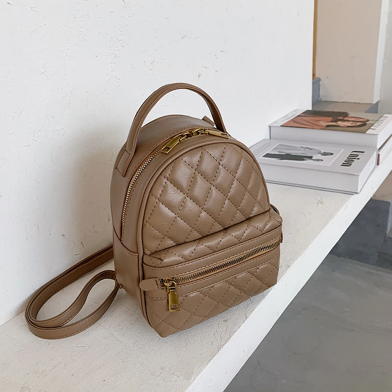 

Women's Leather Backpack Student Schoolbag Large Capacity Outdoor Travel Backpack High Quality Ladies Luxury Bag 2021 New Bag