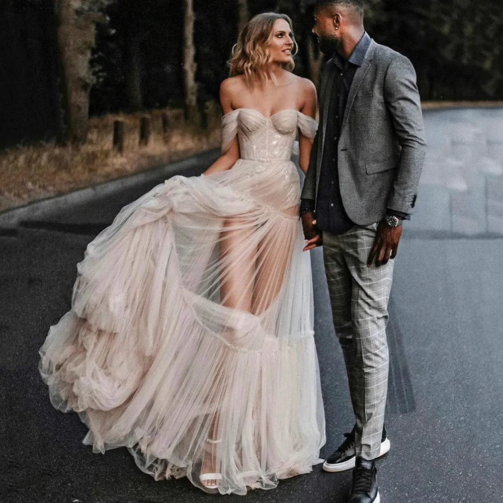 

Boho Свадебные платья Пляжные элегантные с аппликацией и кружевами Свадебный платье с открытыми плечами без рукавов Иллюзия винтажные богем...
