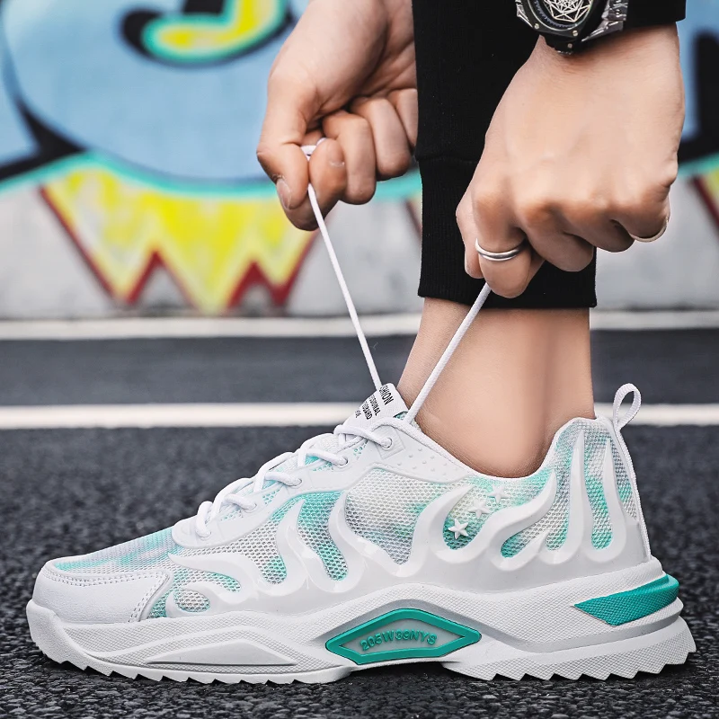 

Spring New Anti-smashing Anti-piercing Safety Shoes Male Summer Breathable Slip Deodorant Chef Working Men's Shoes Houchu