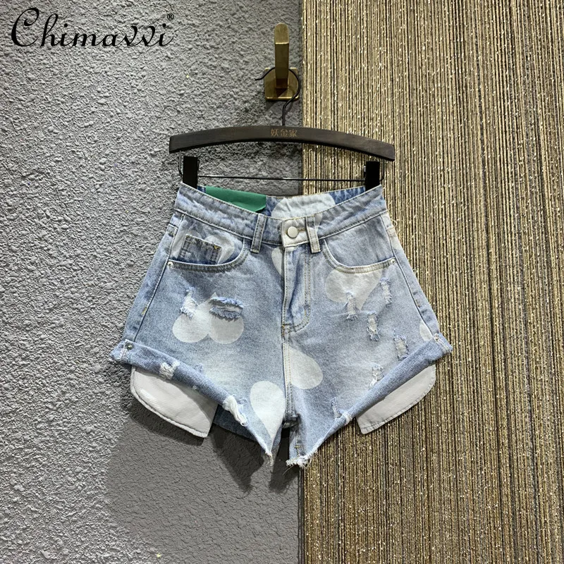 

Women Casual High Waist Heart Print Short Jeans Female Summer Straight Curling Hem All-match Wide Leg Shorts