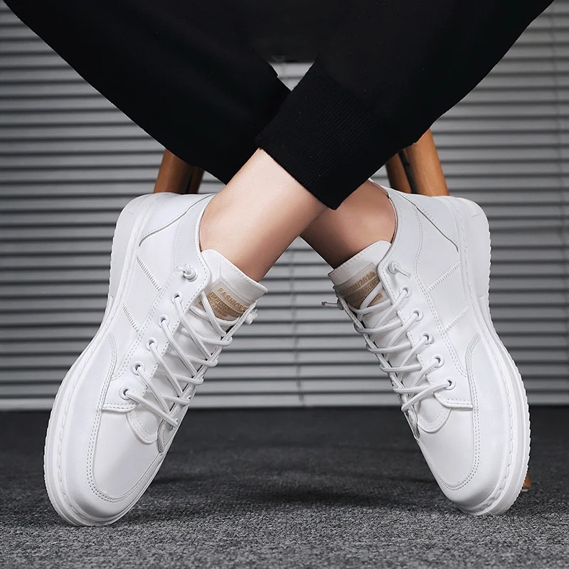 

Мужские повседневные кроссовки, удобная Уличная обувь на мягкой нескользящей подошве, с цветными блокировками светильник осень 2021