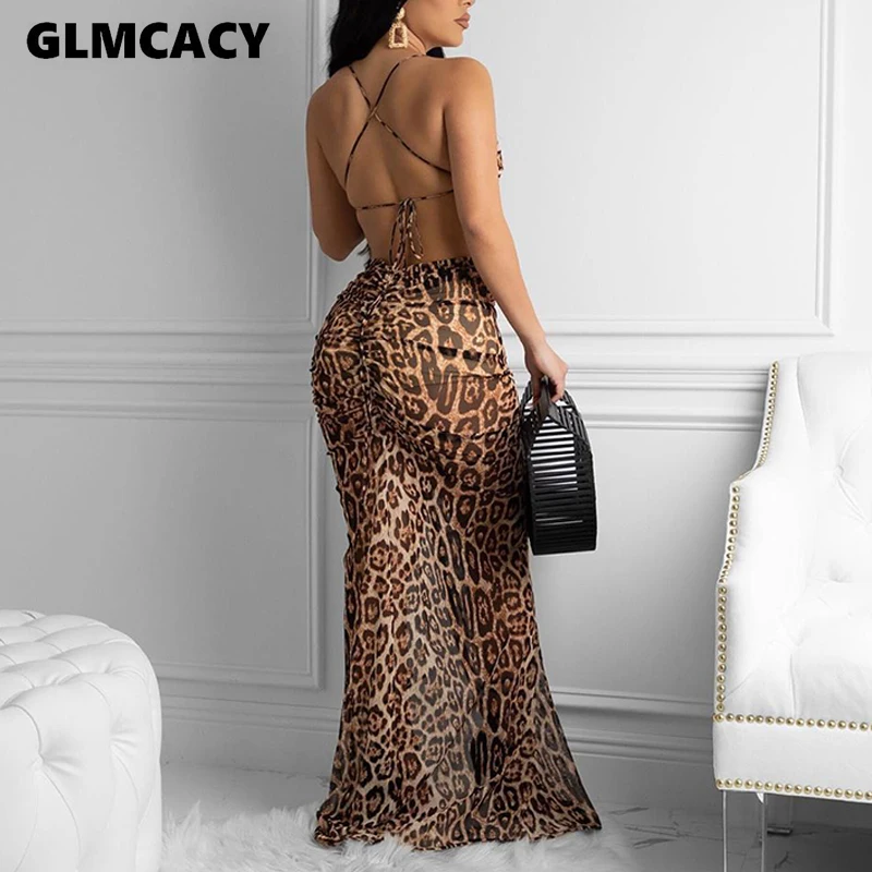 Женское платье с леопардовым принтом на тонких бретельках плиссированное