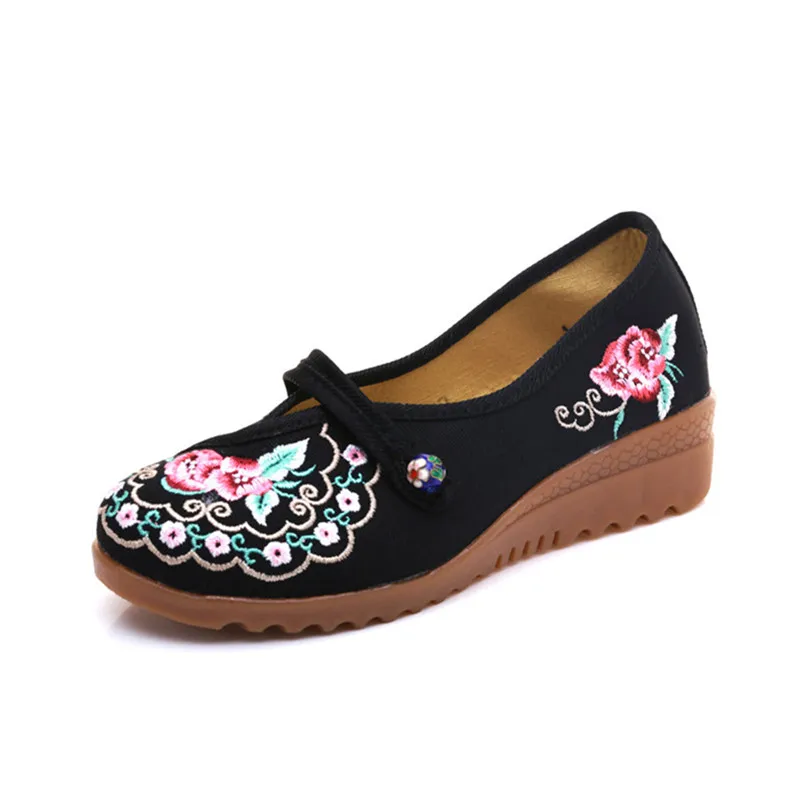 Женская парусиновая обувь без застежки с цветочной вышивкой на платформе