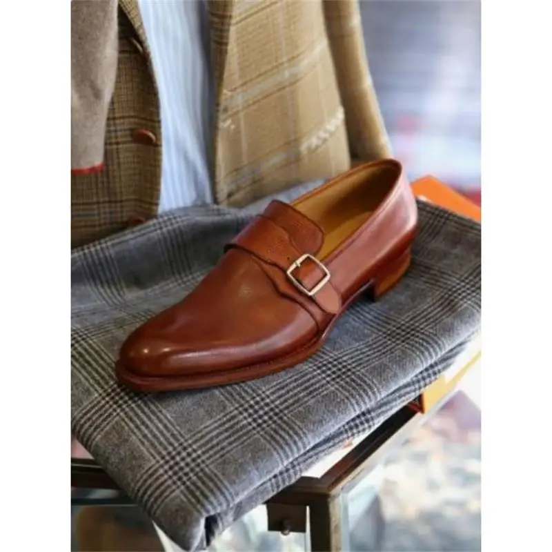 

New Men Fashion Business Casual All-match Dress Shoes Handmade Brown PU Polished Belt Buckle Gentleman British Monk Shoes KR393
