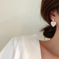 fashion sweet girl earrings 2022 korean version of the new dripping rhinestone love pearl fashion earrings temperament simple