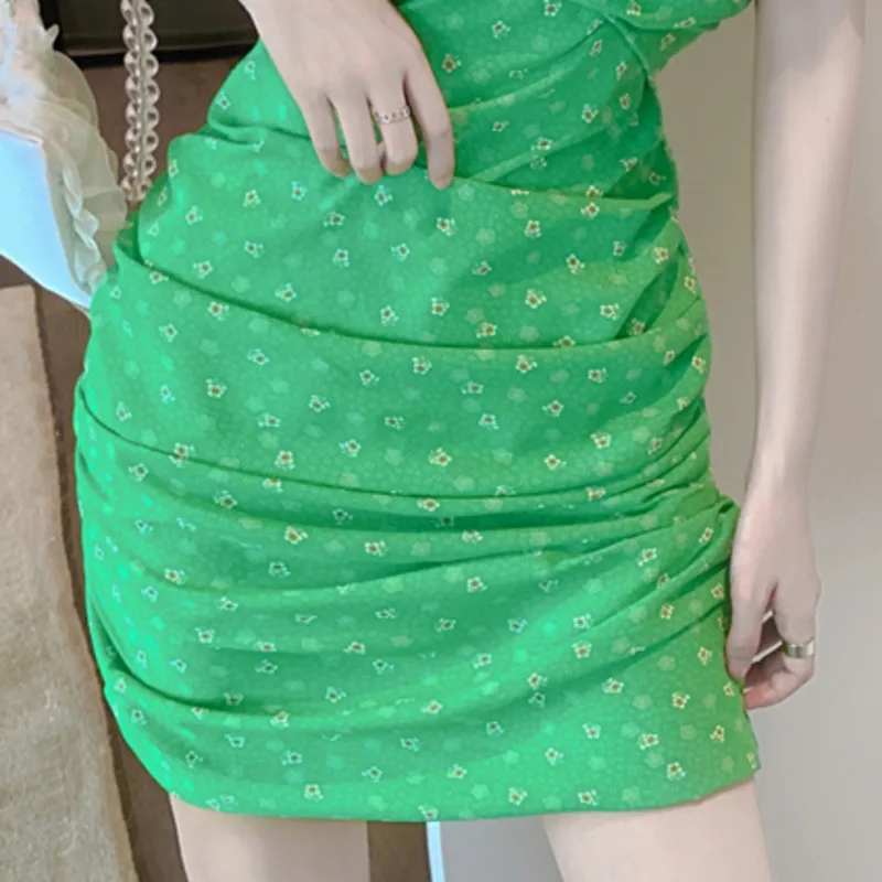 

Sexy Cross V-neck Pleated Buttock Small Floral Chiffon Dress 2021 Summer Bodycon Sundress Female Fashion Sweet Vestido De Mujer