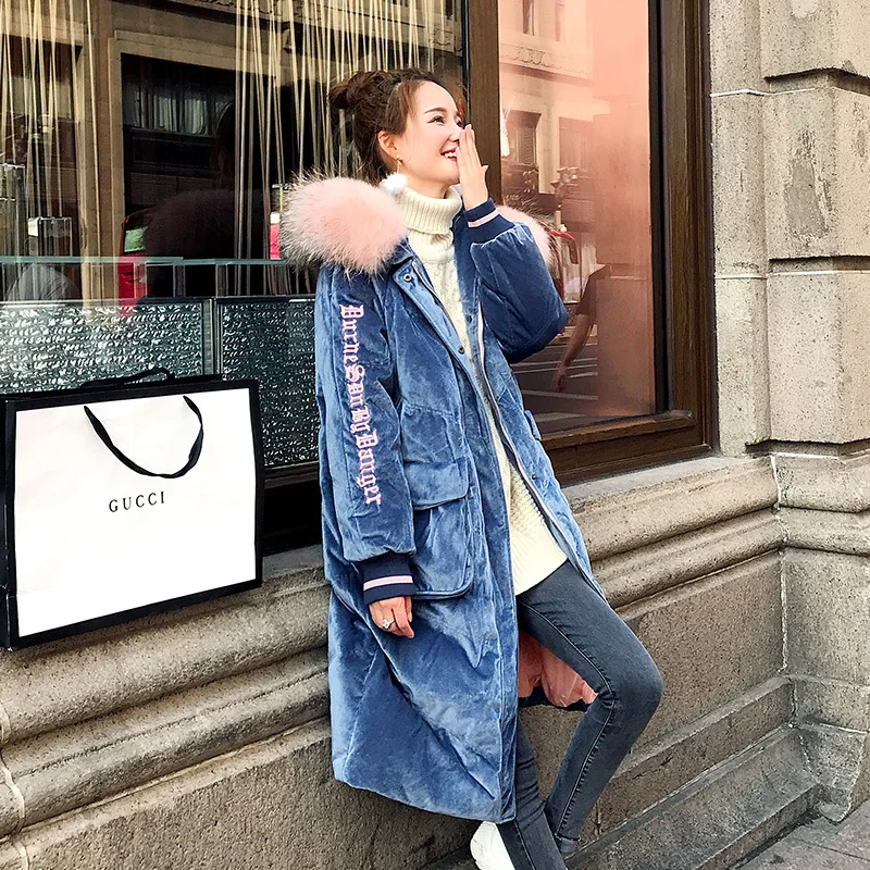 Женский пуховик на белом утином пуху длинная теплая куртка с капюшоном из