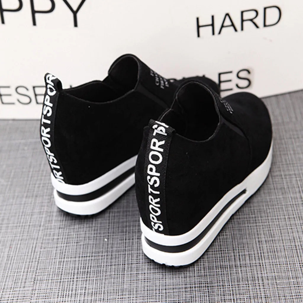 Кроссовки SAGACE женские на танкетке Вулканизированная подошва без шнуровки