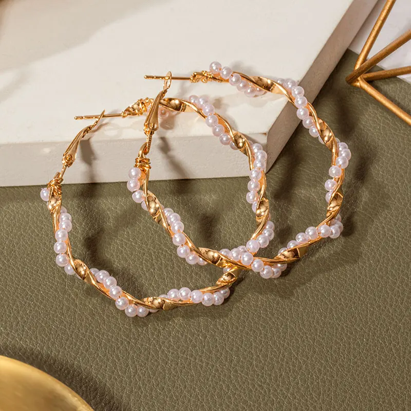 

New Korea Plain Gold Color Metal Pearl Hoop Earrings 2020 Fashion Party Big Circle Hoops Statement Earrings For Women Jewelry