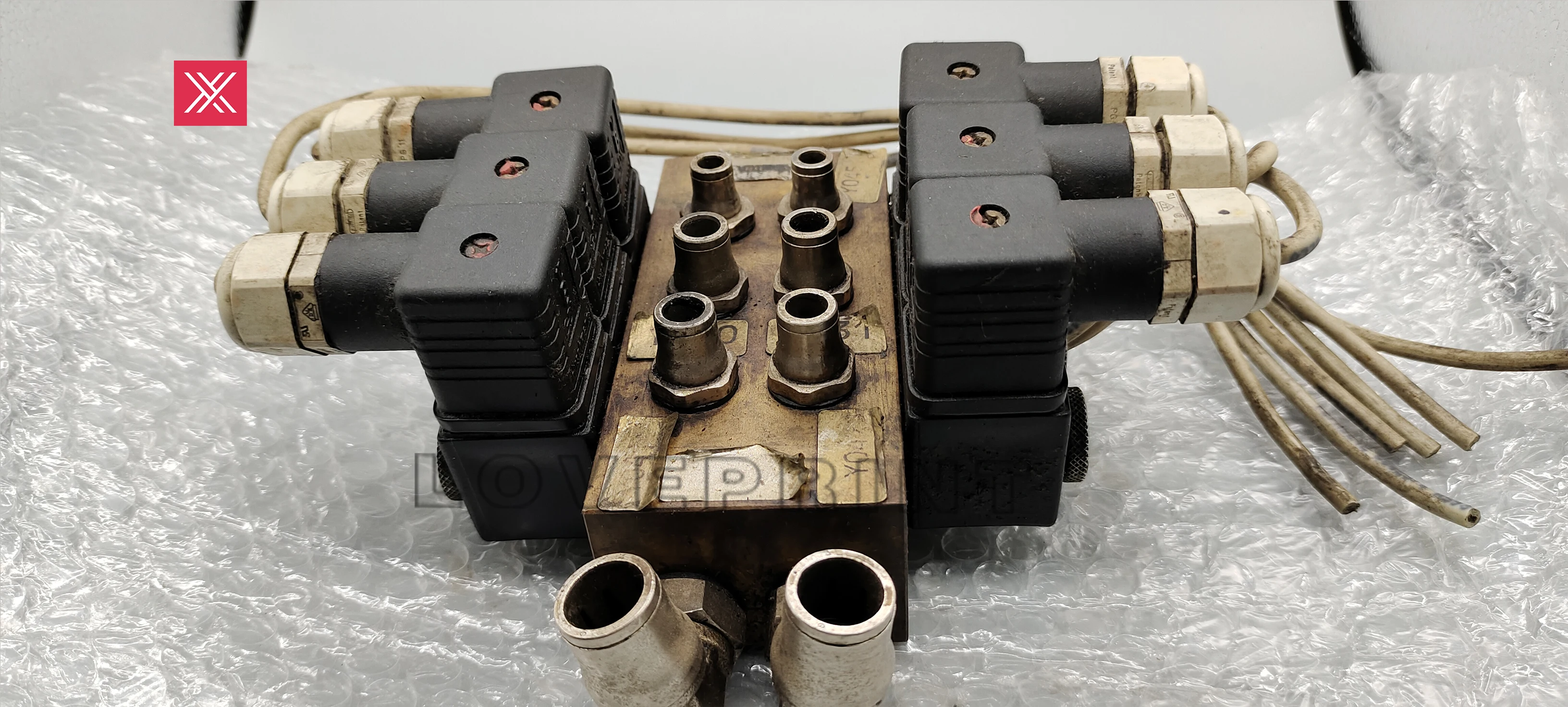 1 шт. 80.01V13-A138 (RB-1242.5) воды и промывочная жидкость клапаном подачи PNEUMAX OPXD172.G. Roland700