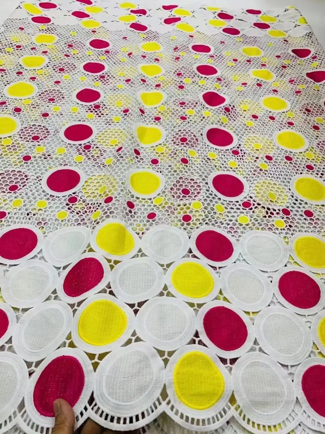 

Beautiful African Lace Fabric Embroidery Water Soluble Guipure Cord Laces For Wedding Bridal Material