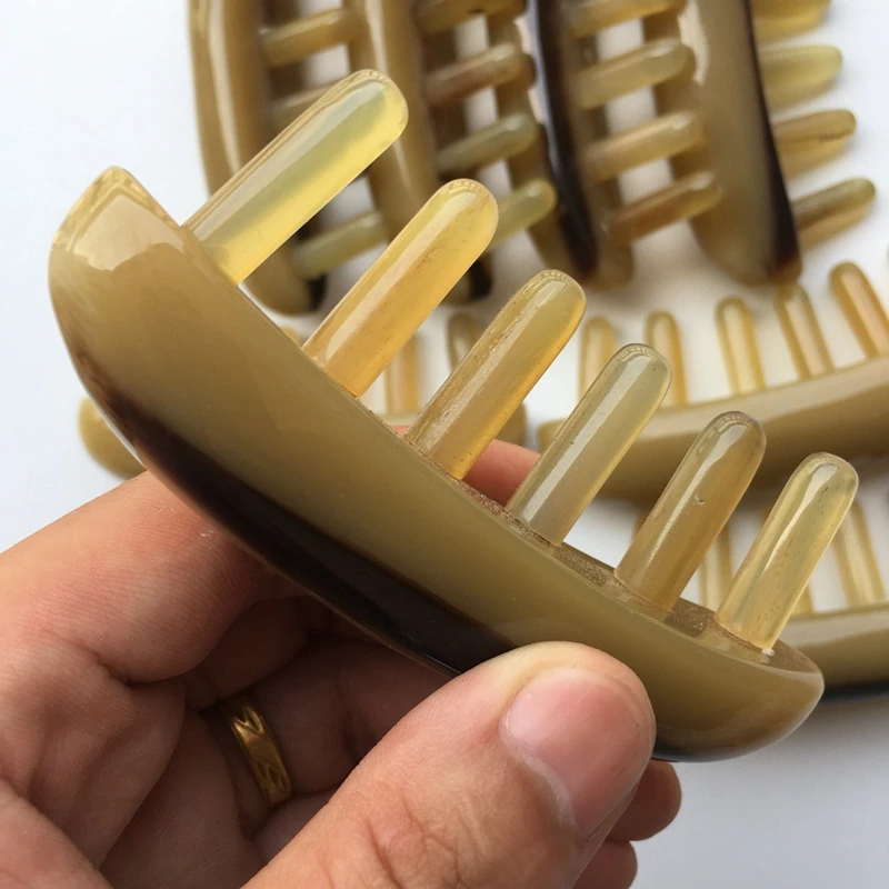 Расческа для кожи головы натуральный рог ширина зубов массажный Меридиан