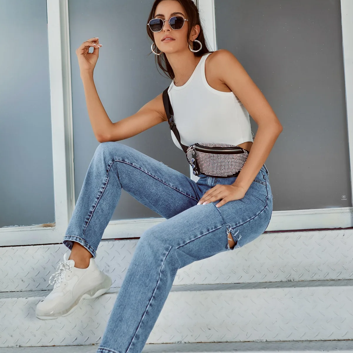 

2021 INS Trendy Fashion Side Hole High Waist Jeans Women European and American Retro Straight Denim Trousers Blue Casual Jeans