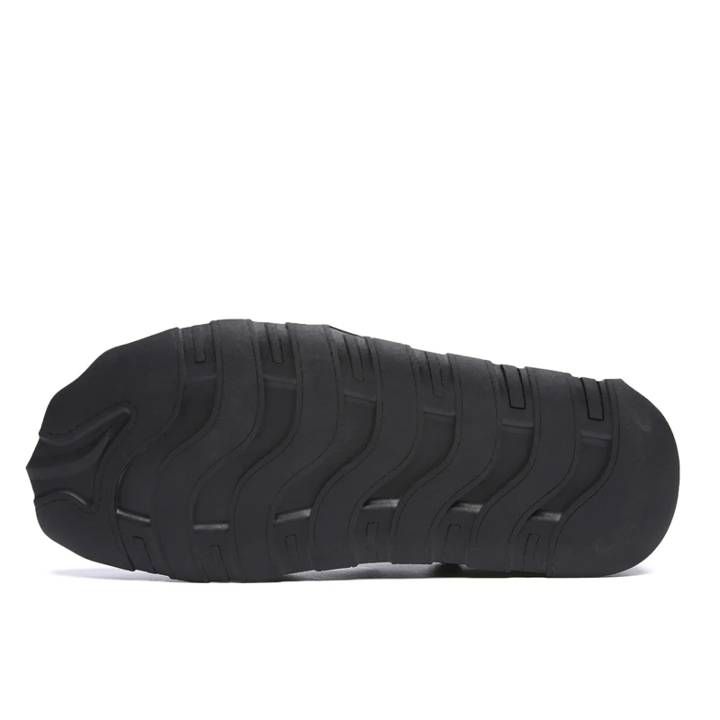 Мужские сандалии Новинка 2020 года Летние кожаные повседневные пляжные шлепанцы