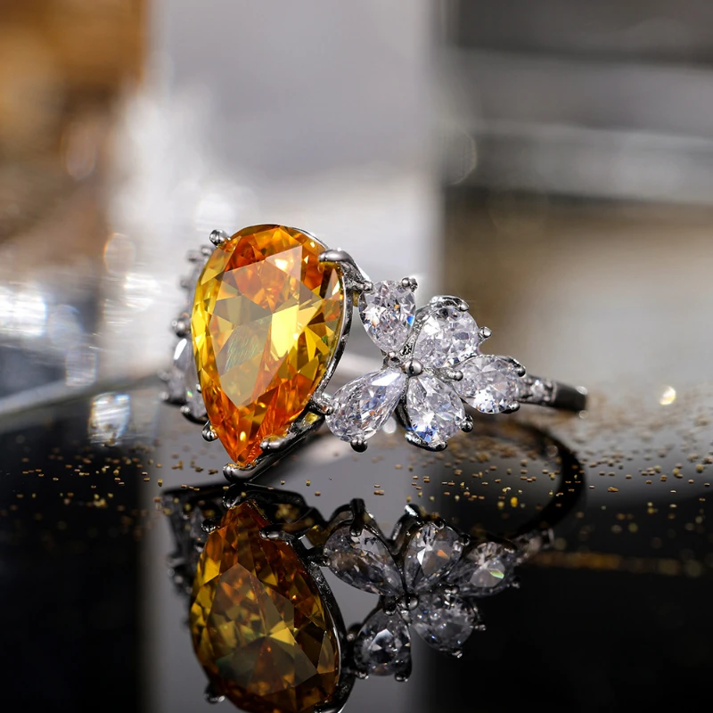 

Hot Sale Yellow Water Drop Shaped Crystal Rhinestone Zircon Ring for Women Party Wedding Engagement Jewelry Size 6-10