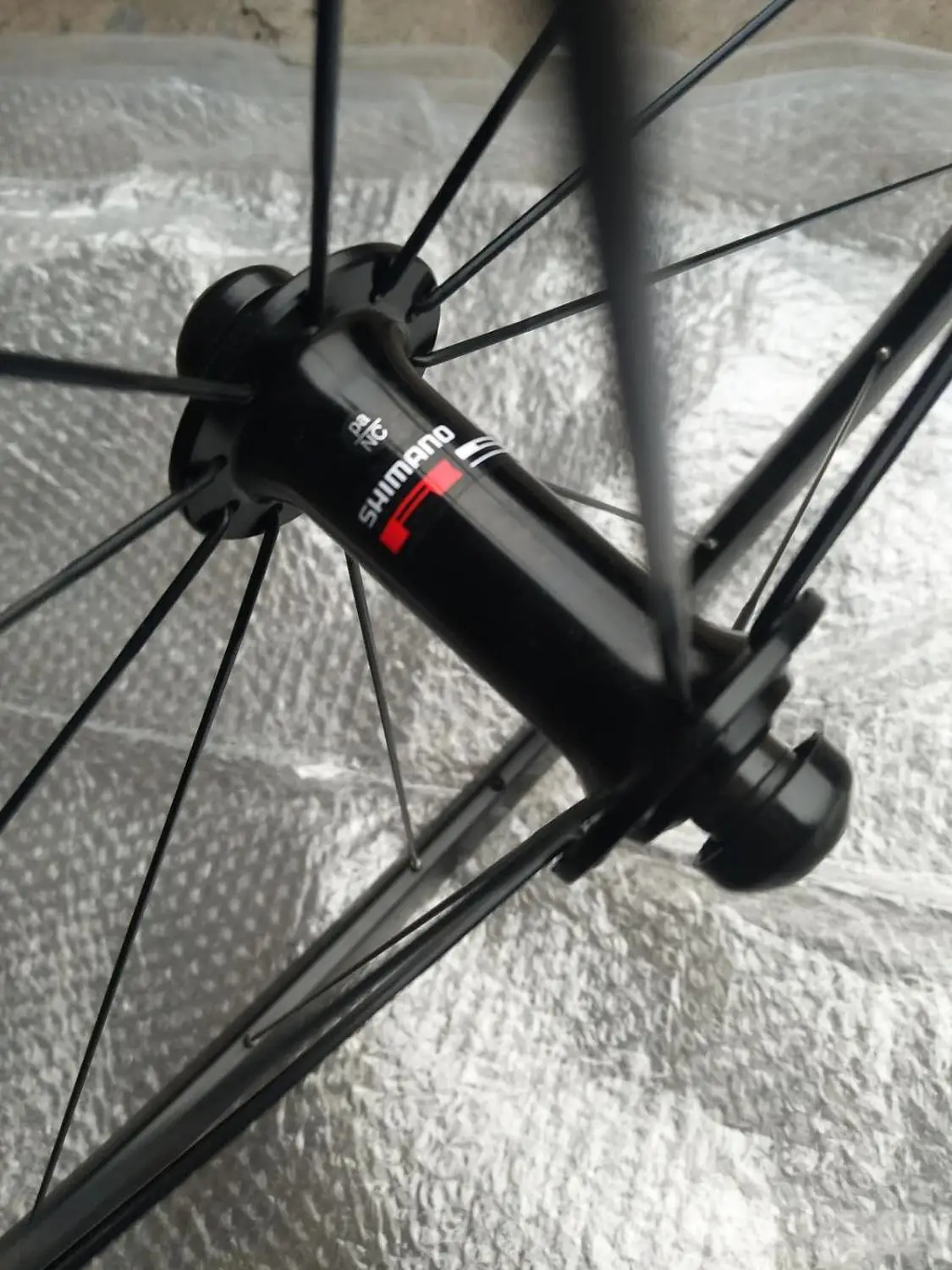 Shimano R501 700C дорожная Передняя и задняя колесная черный красный|Велосипедное