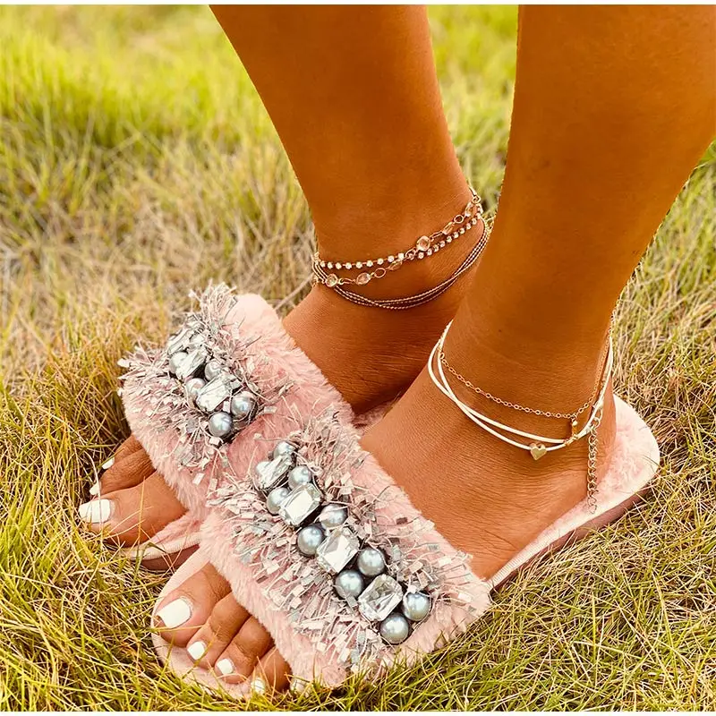 Женские тапочки со стразами пушистые плюшевые женские роскошные с бусинами