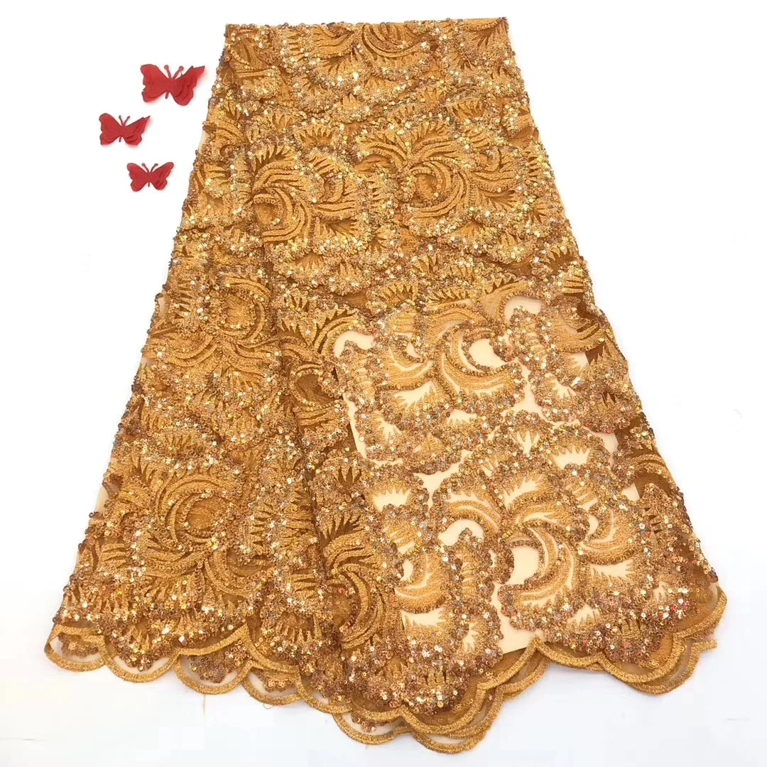 

Nieuwste Nigeriaanse Encaje Brocade Kant Stoffen Met Gevederde 2019 Hoge Kwaliteit Afrikaanse Goud Kant Stof Voor Vrouw Jurk