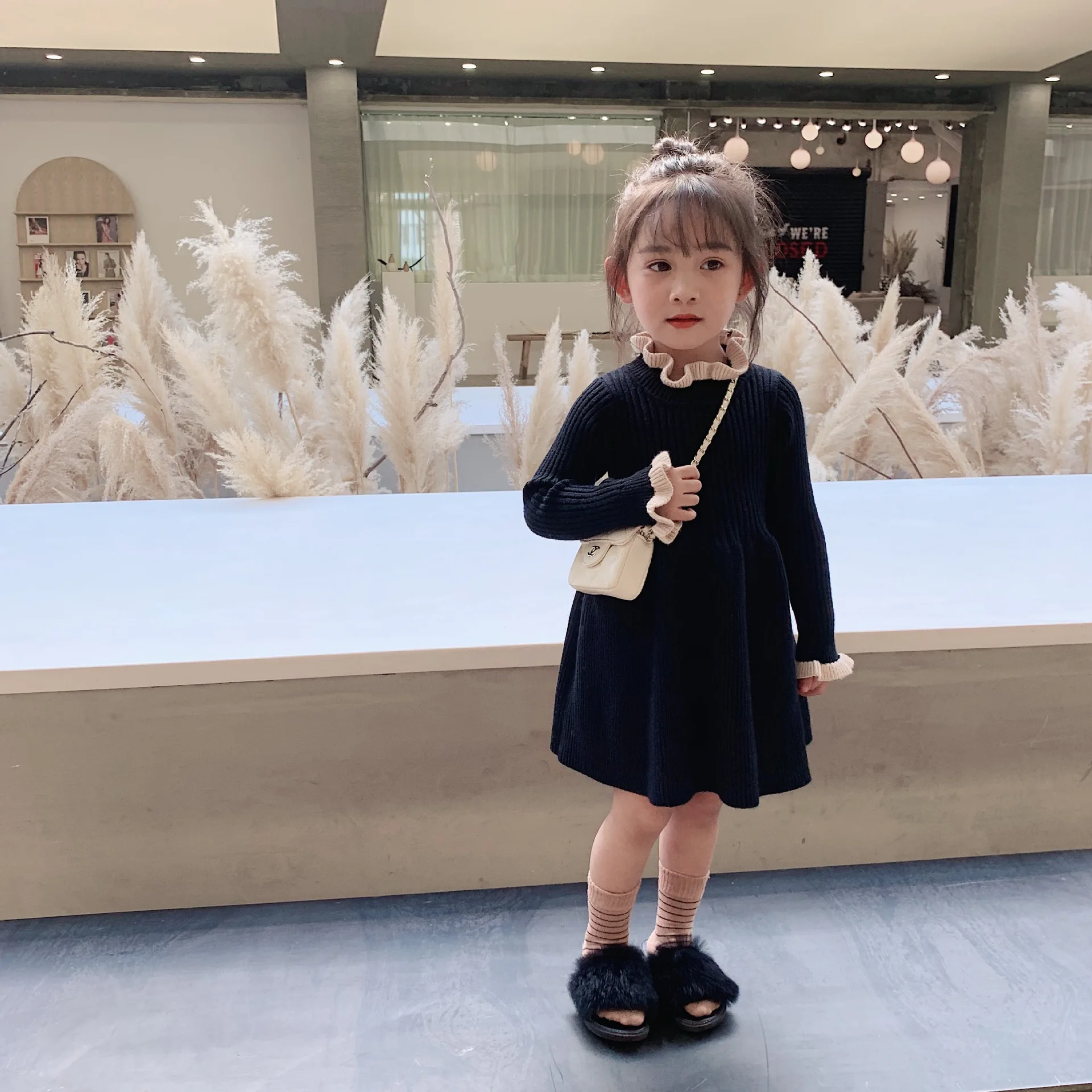 Зимняя новая коллекция одежды на девочек с рисунками краем уха шерсть платье