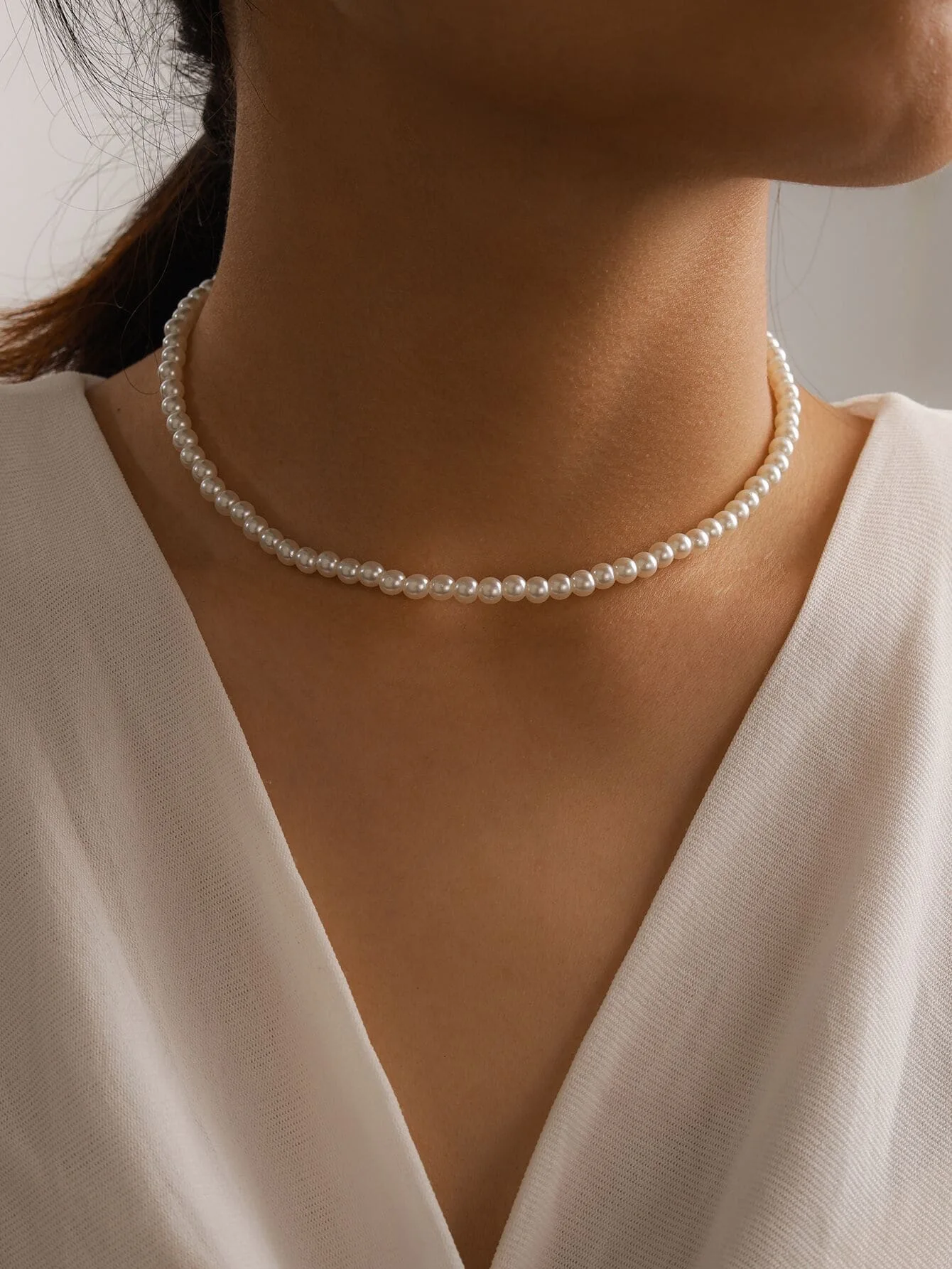 

Fashion Trendy White Imitation Pearl Necklace Beaded Pendant Women's Alloy Clavicle Chain Valentine's Day Jewelry Gifts