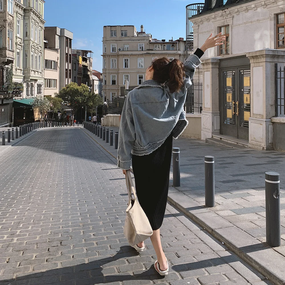 

2020 Autumn Winter Female Denim Jacket Fashion Vintage Tassel Coat Srteetwear Short Loose Jeans Jacket Women