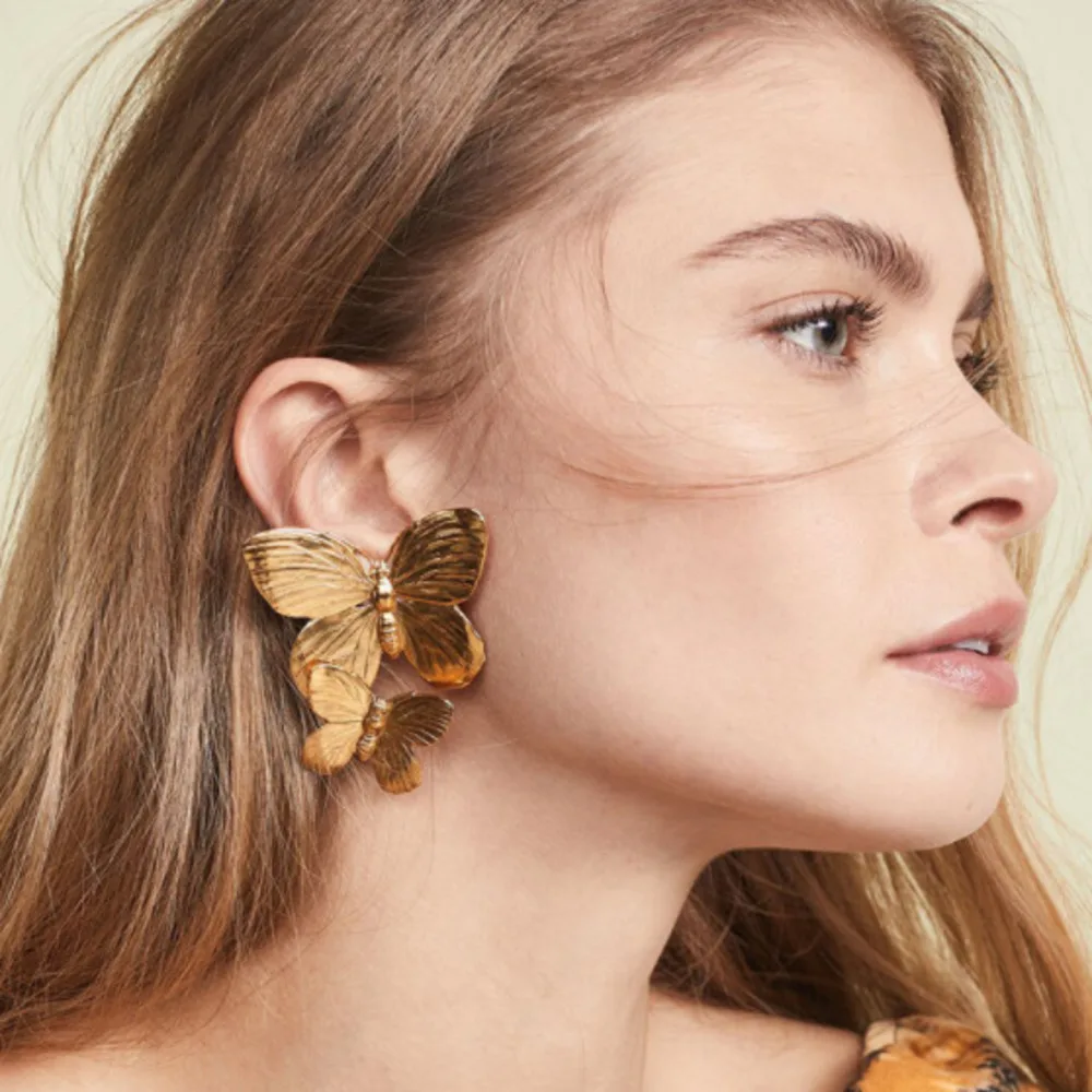 

Fashion Gold Butterfly Earrings For Women Girls Exaggerated Dangle Earring for Women Metal Big Pendant Earring Statement Jewelry