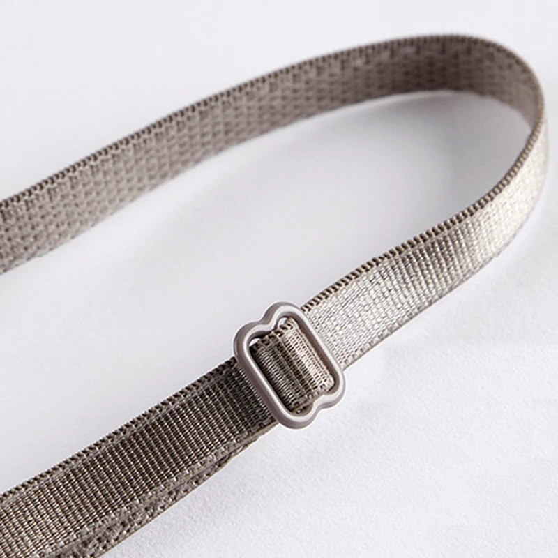 

Female Smooth Plunge Intimates Underwear Seamless Lingerie Women Bralette Wirefree Fashion Silky Brassiere Sexy Push Up Bra