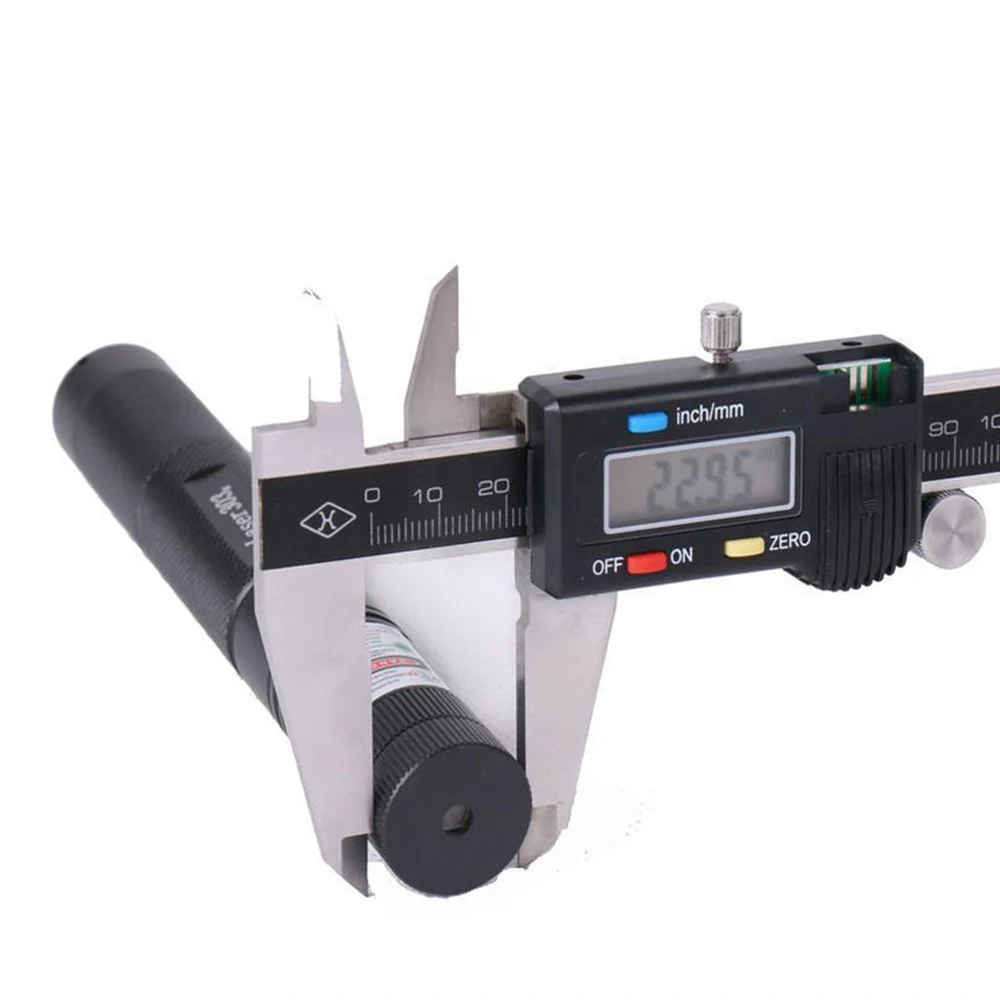 Powerful green laser equipment red purple 303 sight adjustable focus starry sky cap 18650 battery USB charging |