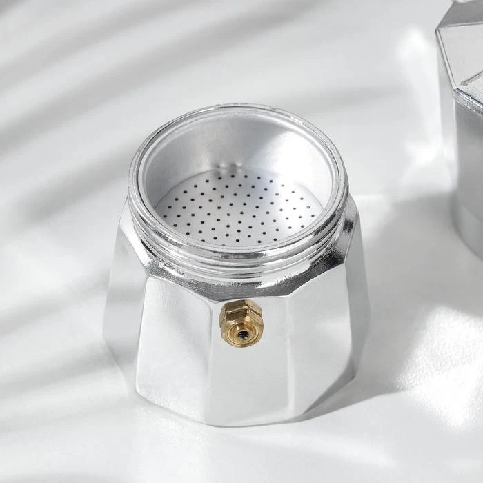 Кофеварка гейзерная Доляна Alum | Бытовая техника