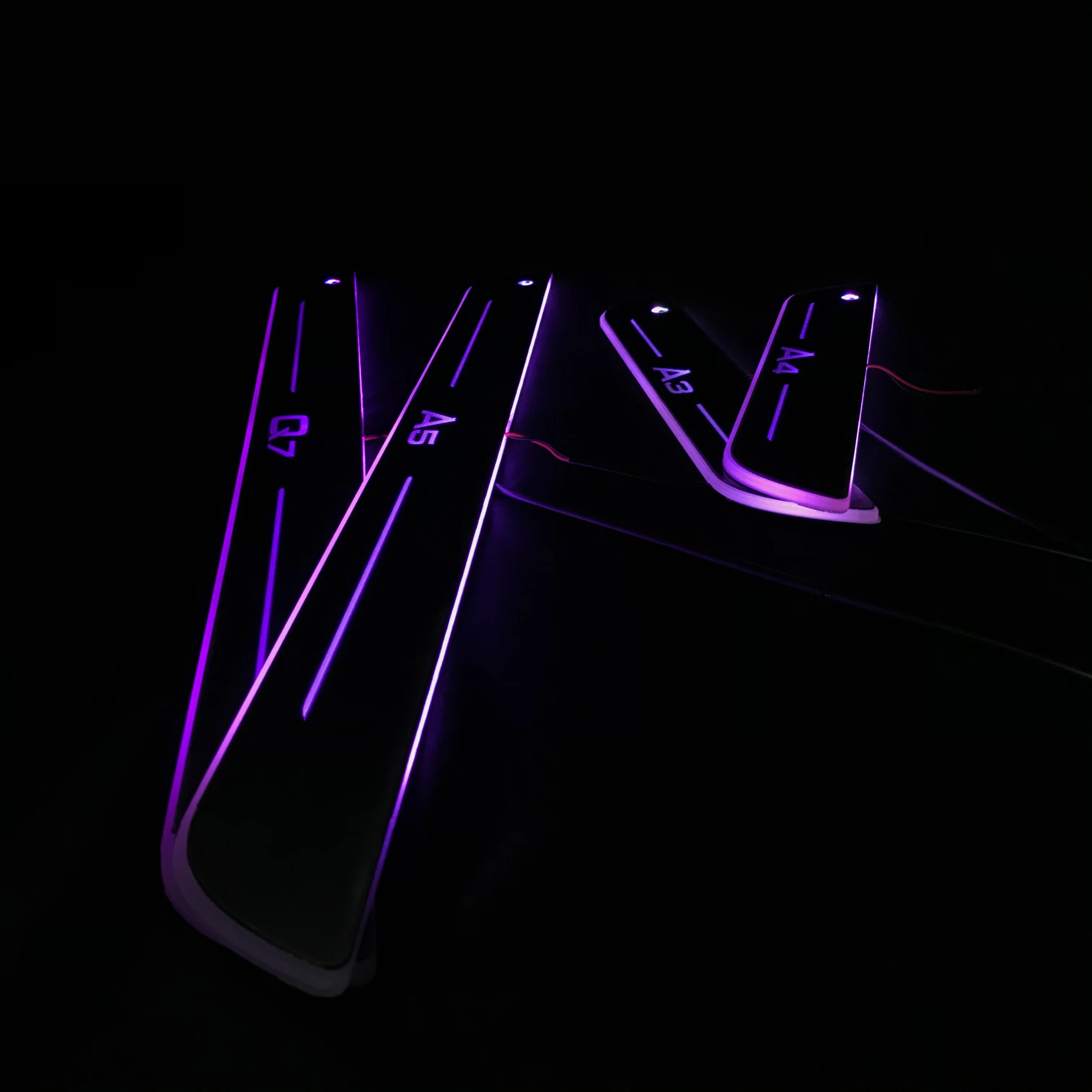 

Led Bar Door Sill Plate Scuff for Audi A3, A4, A5 ,A6, A7, Q3, Q5, Q7,TT Dynamic Trim Welcome Light Strip Infrared Sensor