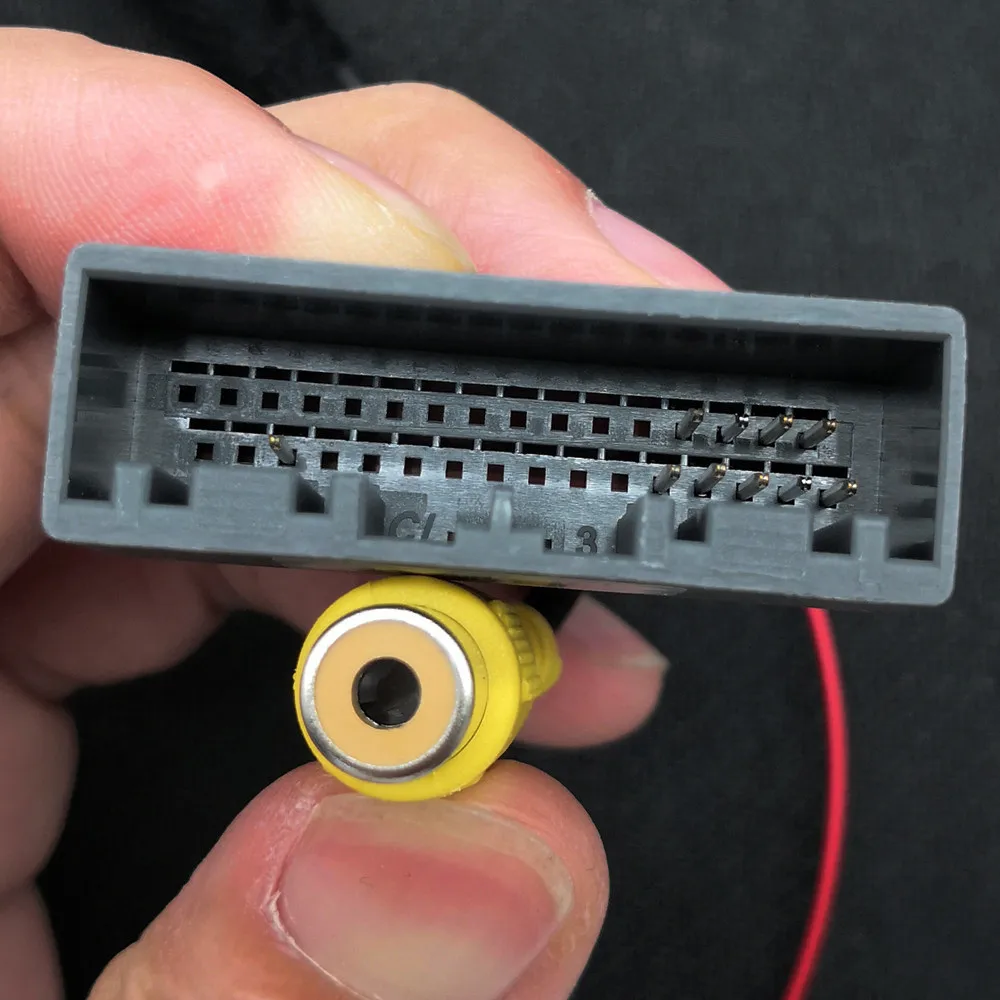 YIFOUM 32Pin оригинальный видеовход переключатель обратной камеры RCA адаптер кабель
