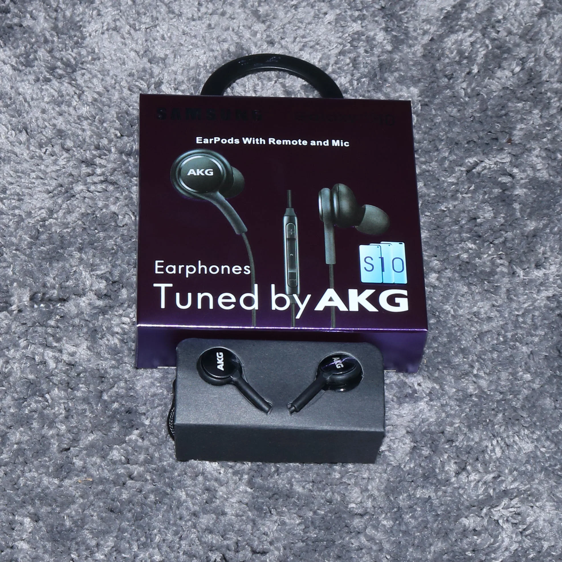 Наушники AKG samsung IG955 3 5 мм наушники вкладыши с регулятором громкости и микрофоном