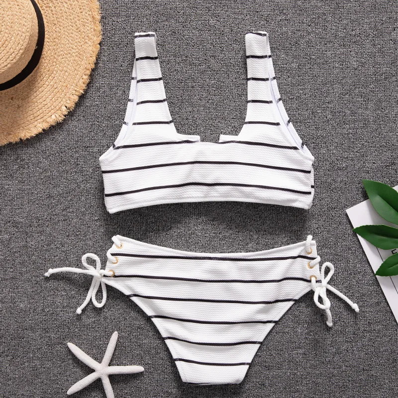 Бикини женское на завязках пикантный белый купальный костюм пуш-ап с мягкими