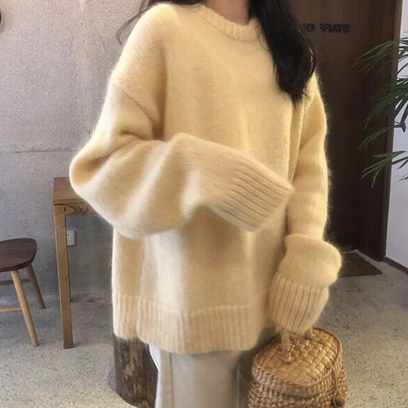 

Белый мягкий молочный стильный свитер Женская осенне-зимняя верхняя одежда в Корейском стиле ретро в японском стиле простое Свободный пуло...