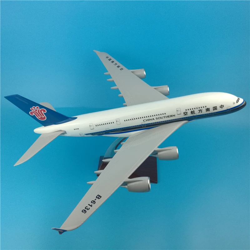 

45cm China Southern Airlines A380 Diecast Aircraft Model China Southern Airlines Airplane Aviation Gift Decoration Collection
