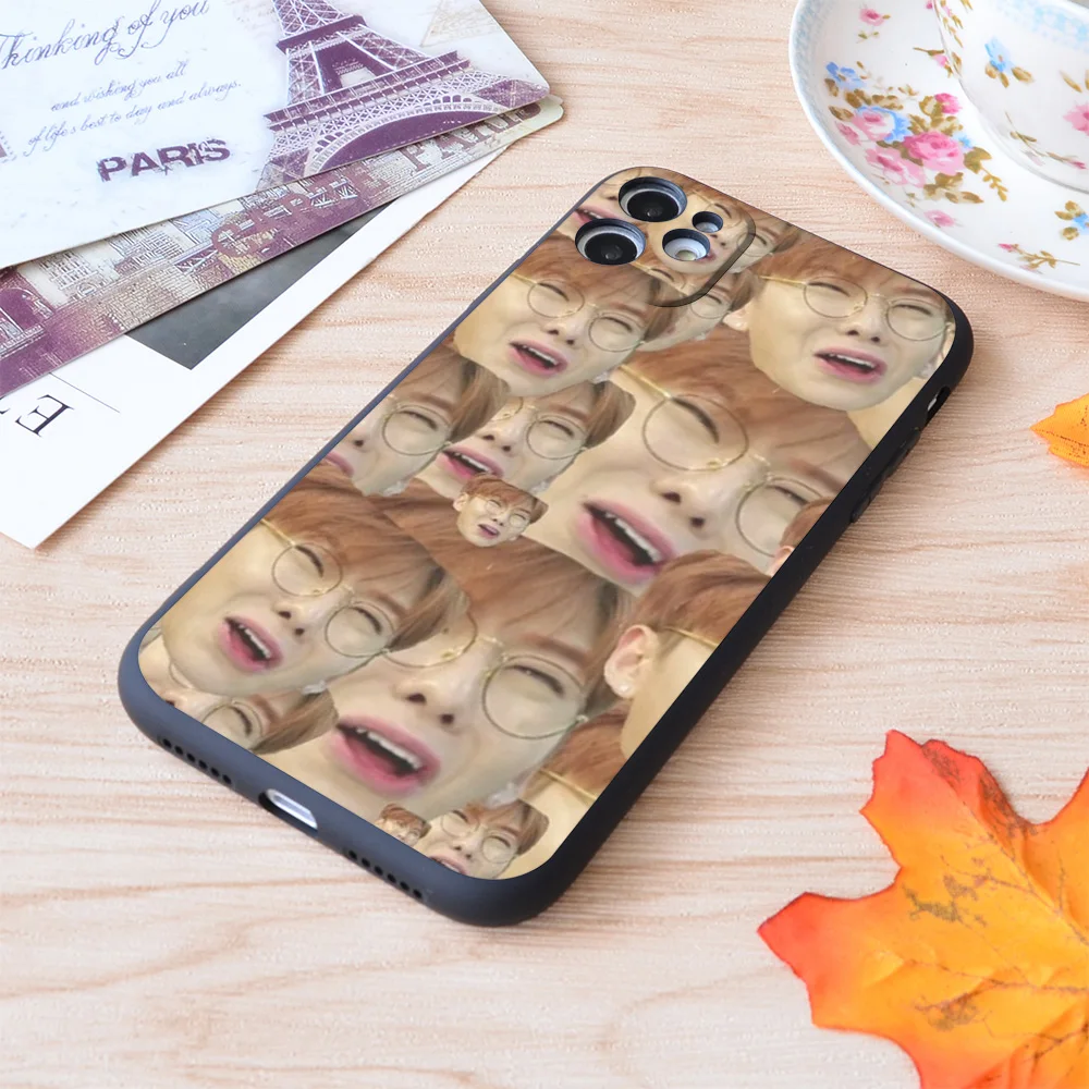 Мягкий матовый чехол для iPhone Monsta X с рисунком коллажа |