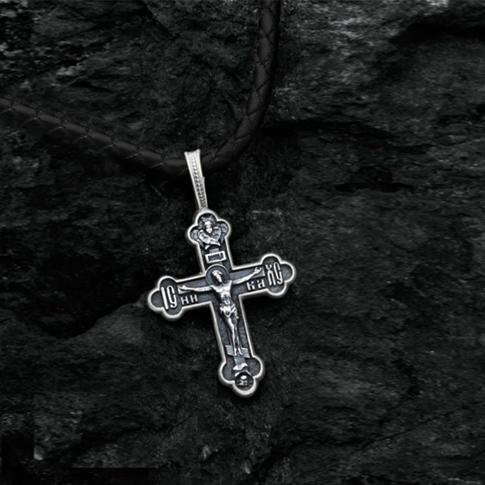 

European and American religious hip-hop personality cross pendant necklace men's retro style custom men's necklaces
