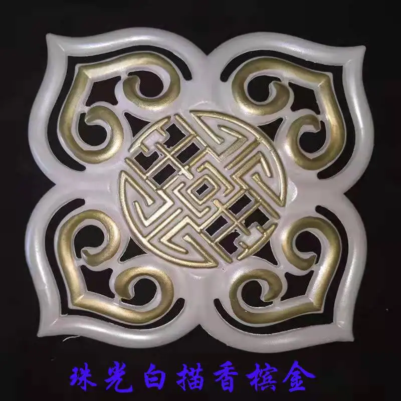 Декоративные цветы из ПВХ