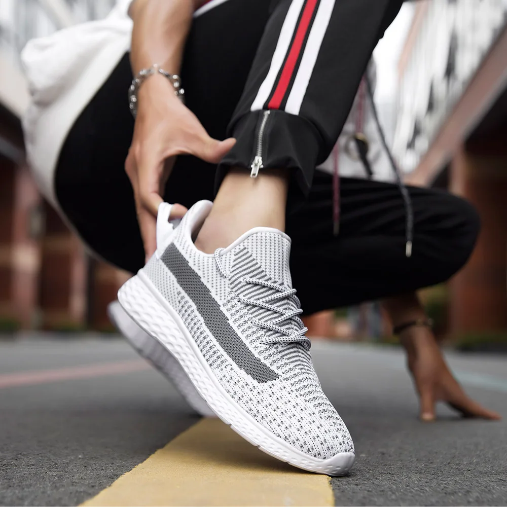 2020 Модные дышащие мужские кроссовки нескользящая повседневная обувь легкие для