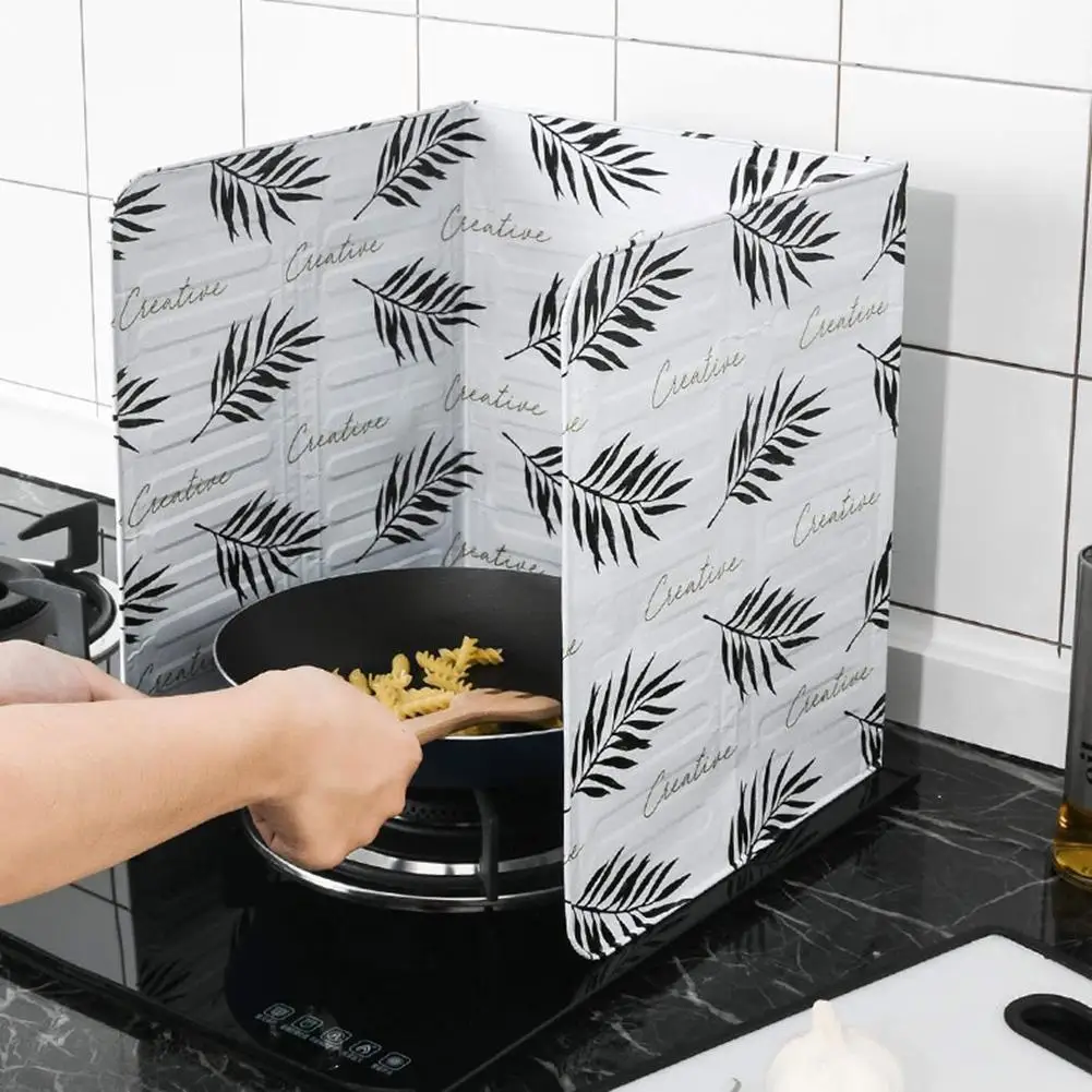 

Cactus Aluminum Foil Foldable Gas Stove Kitchen Oil Splash Proof Baffle Plate