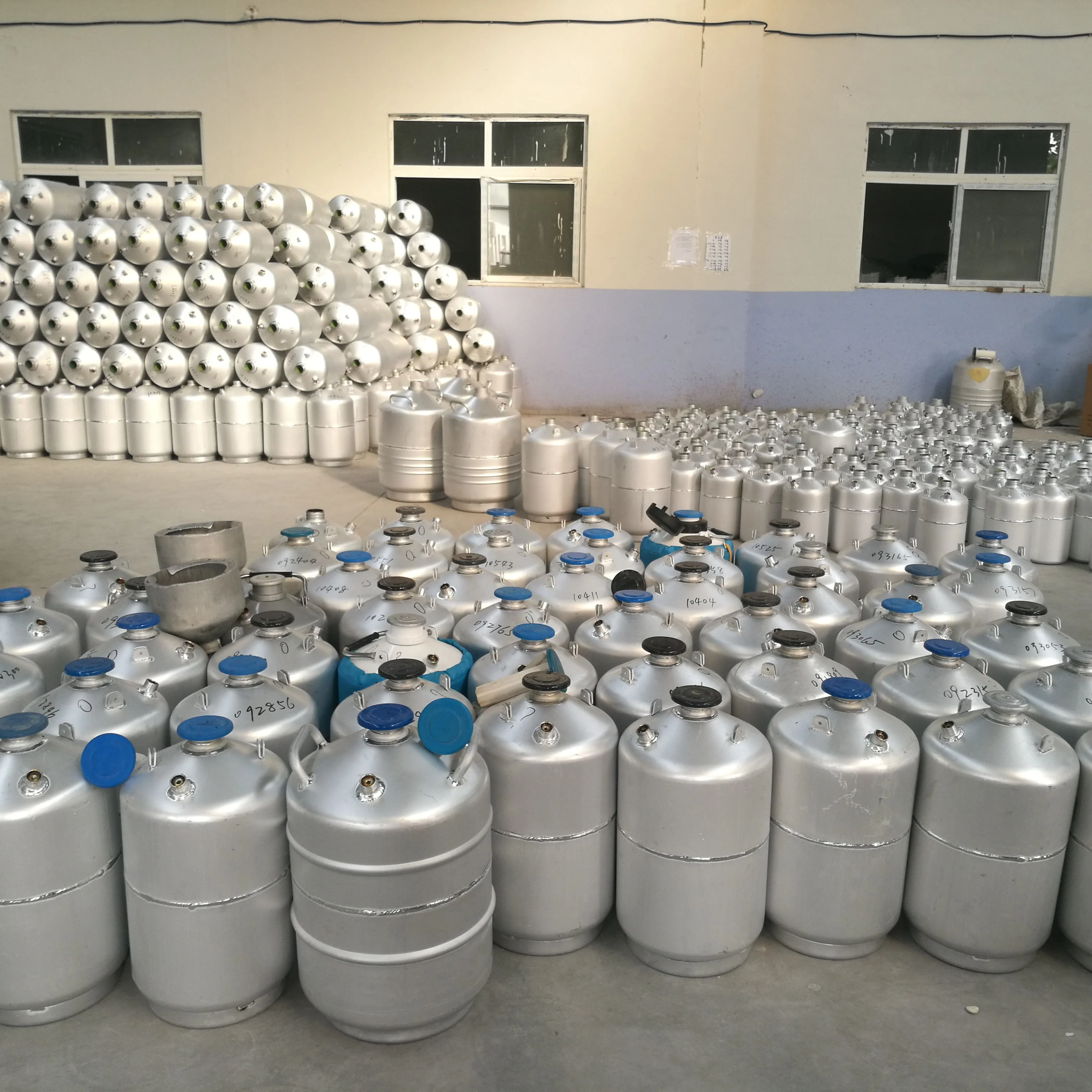 

Portable Storage Liquid Nitrogen Tanks Supplier