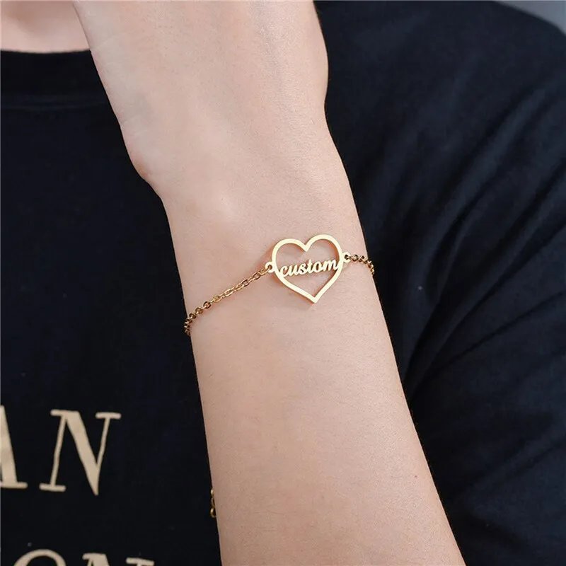 

Personalized Couple Jewery Lover Heart Name Bracelet For Women Stainless Steel Chain Custom Bracelet Femme Birthday Gift BFF