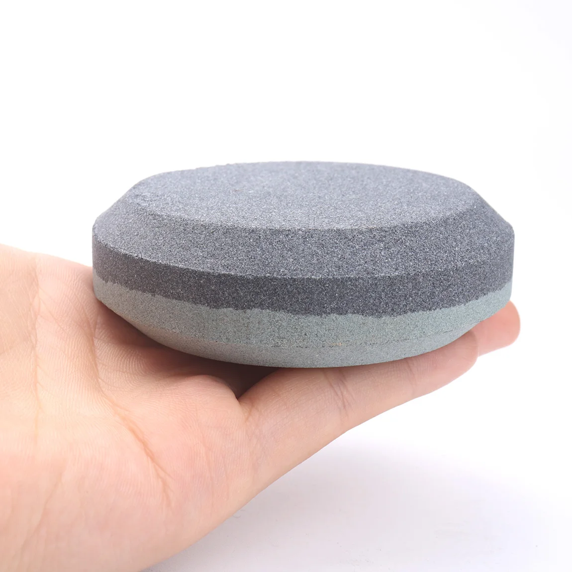 

1pcs 80mm*25mm Whetstone 120#Black Silicon Carbide + 180# Green Silicon Carbide for Grinding All kinds of Metal Knives